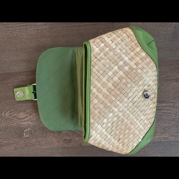 New York & company Green and Tan Woven Handbag - Picture 11 of 12